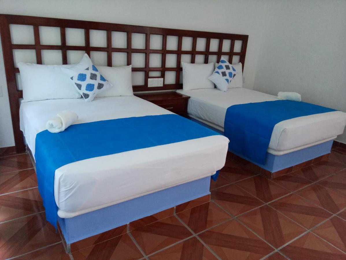 Hotel D Abril Santa Cruz Huatulco Exterior photo